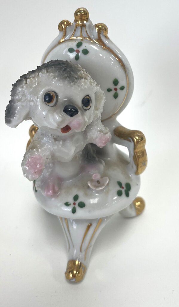 VICTORIAN CHAIR WITH POODLE
