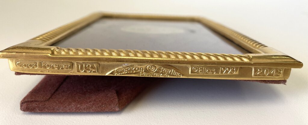 VINTAGE 4X6 ELIAS 18KT ELECTROPLATED FRAME