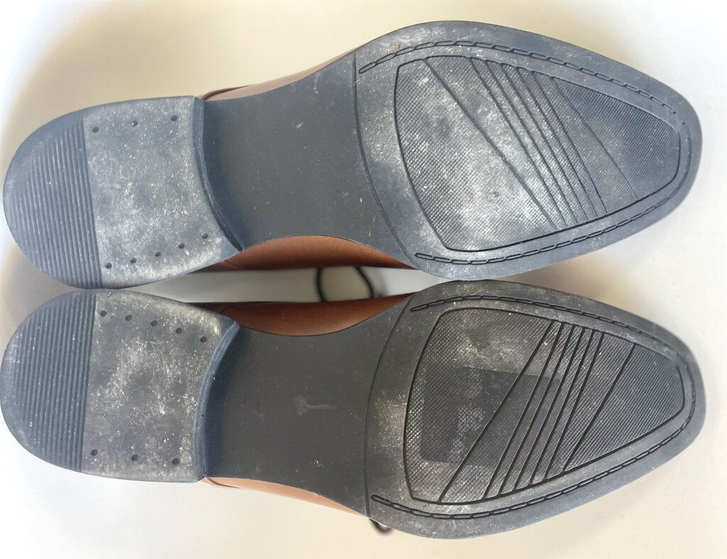ALFANI SHOES SIZE 10.5