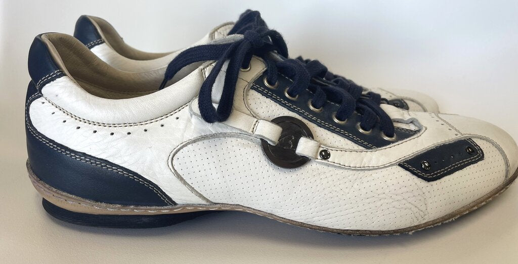 BACCO BUCCI LEATHER SNEAKER SIZE 10