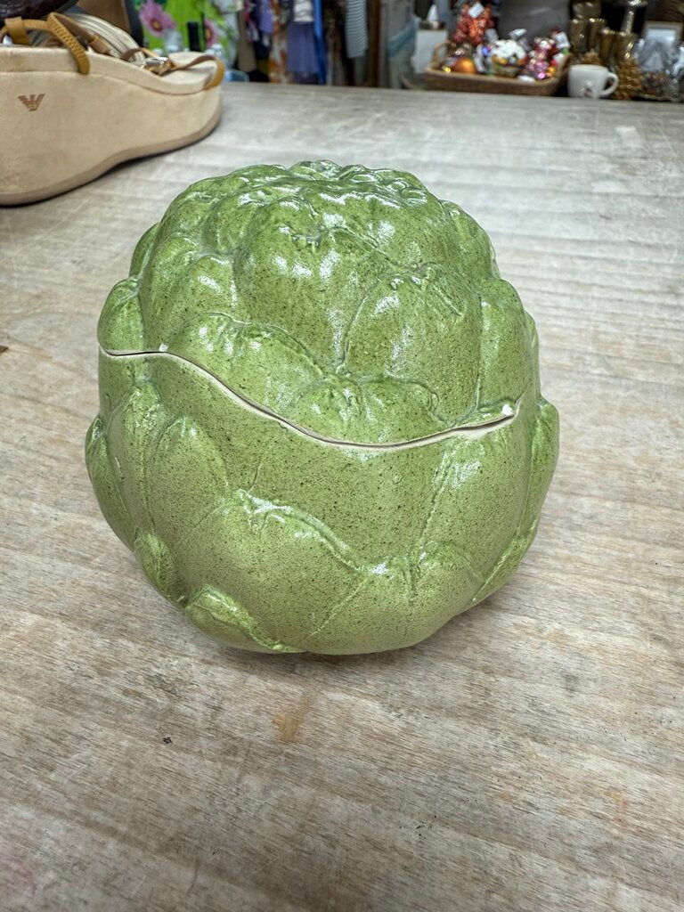 B EIGEN ARTICHOKE LIDDED DISH