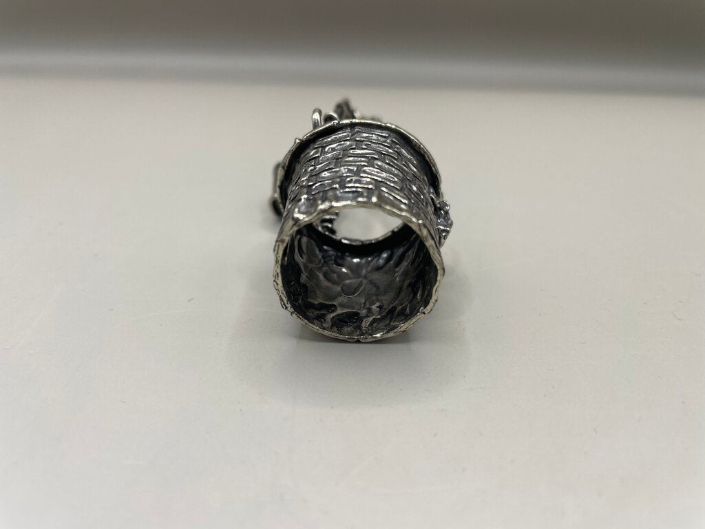 GENUINE SILVER WATER WELL