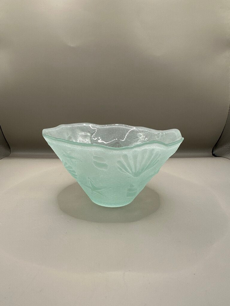 VINTAGE SEASHELLS BOWLS SET OF 4