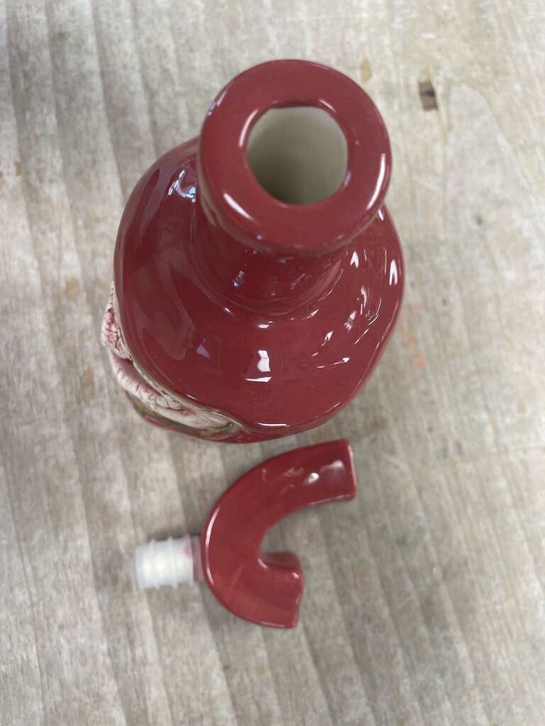 ABSTRACT LIDDED VASE