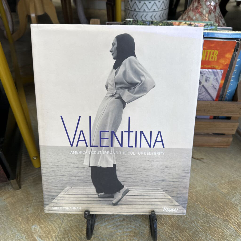 VALENTINA BOOK