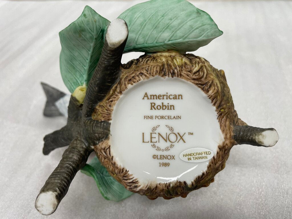 LENOX ROBIN FIGURE