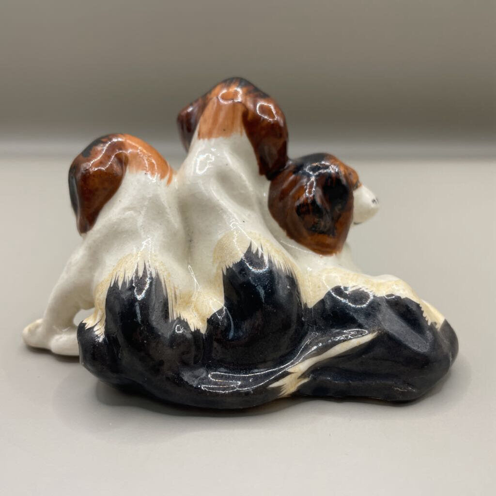 VINTAGE OCCUPIED JAPAN BEAGLE DOG FIGURINE