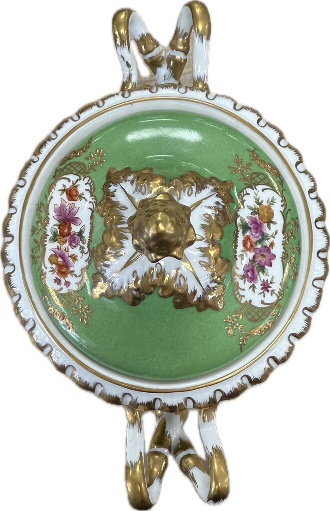 DECORATIVE CHELSEA HOUSE GREEN AND GOLD URN