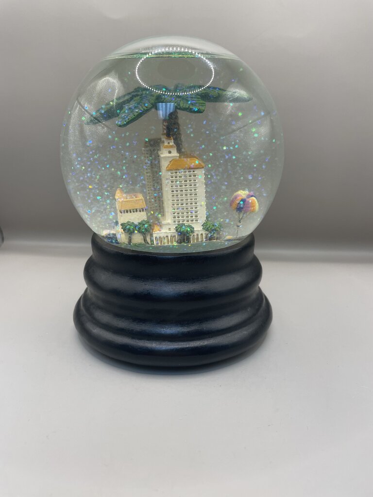 VINTAGE SAKS FIFTH AVE NAPLES FL SNOW GLOBE