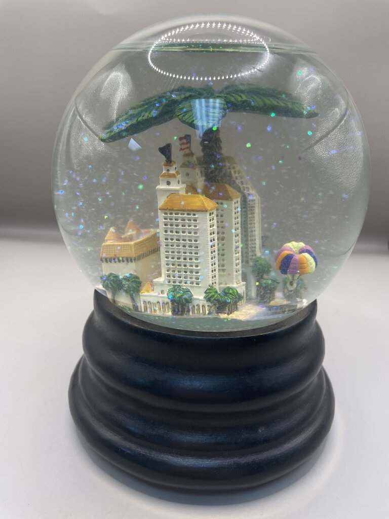 VINTAGE SAKS FIFTH AVE NAPLES FL SNOW GLOBE
