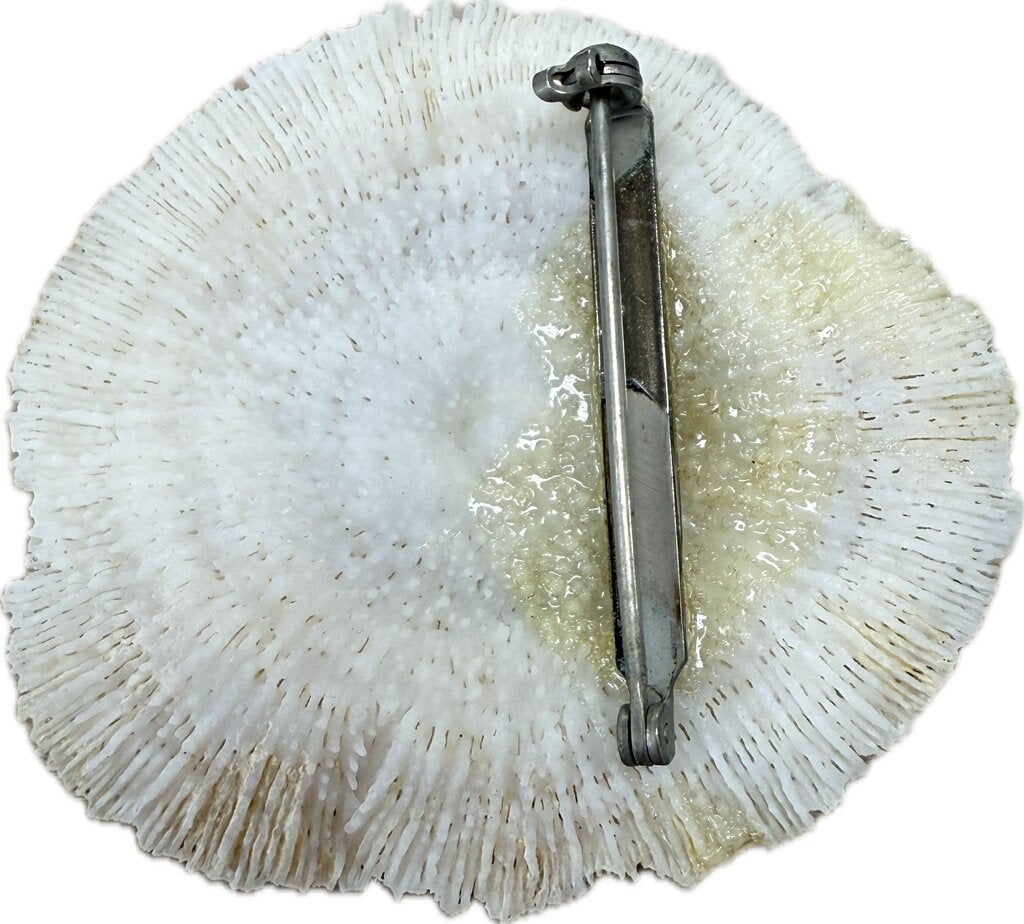 MUSHROOM CORAL BROOCH WITH RHINESTONES
