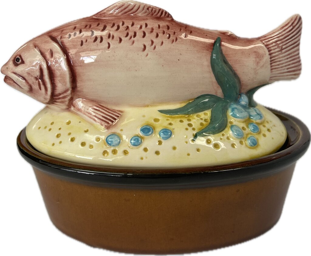 VINTAGE SIGMA CASSEROLE DISH WITH FISH LID 8 OZ
