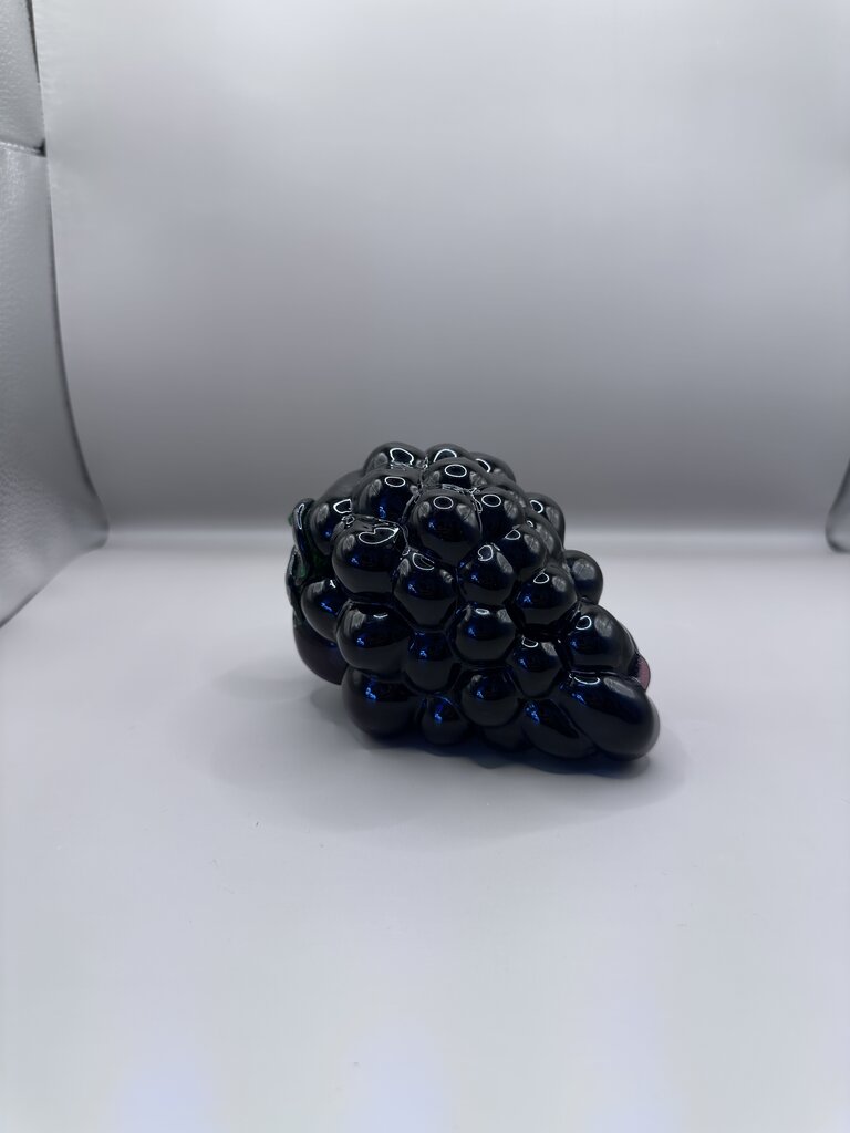 GLASS GRAPE CLUSTER