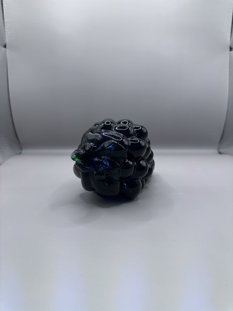 GLASS GRAPE CLUSTER
