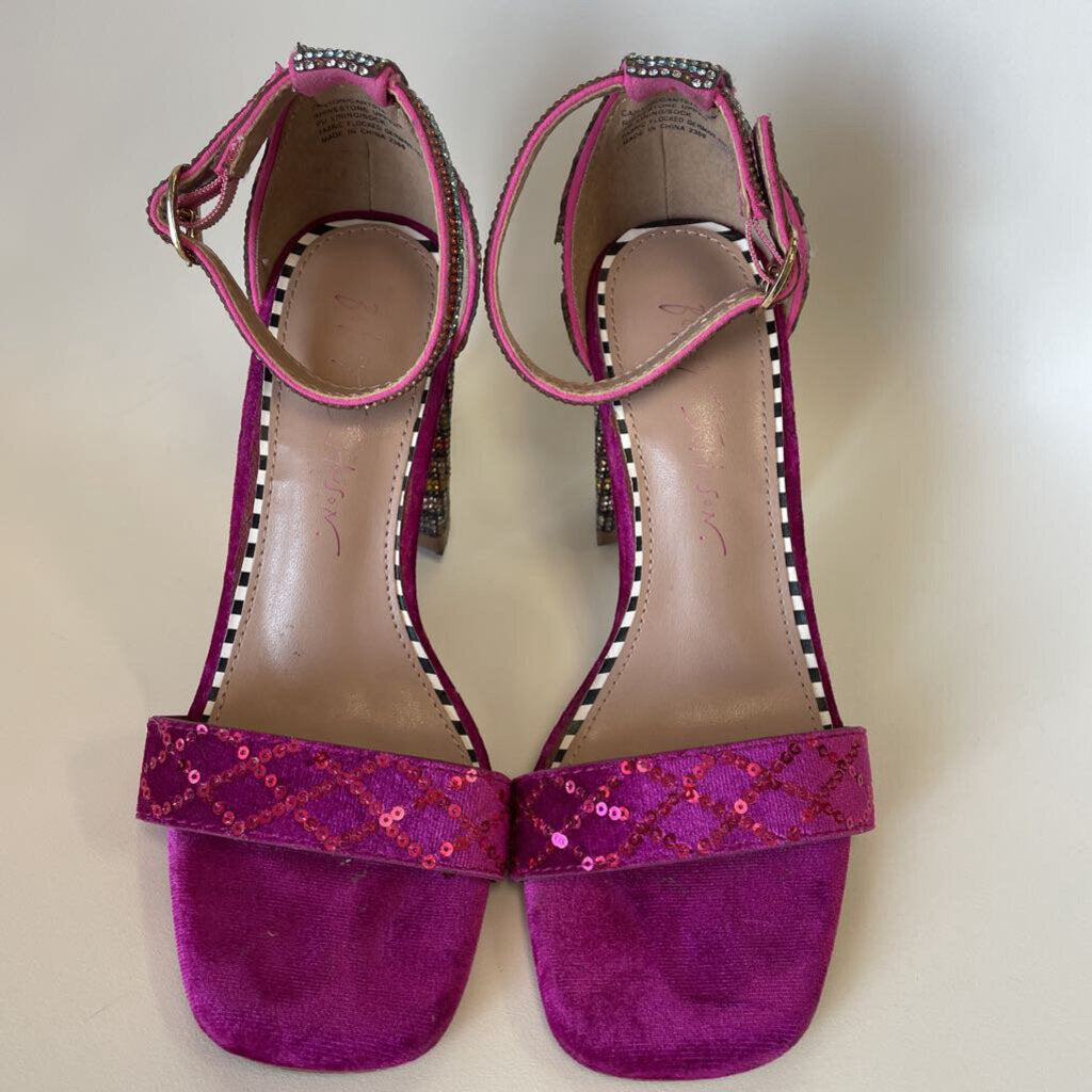 BETSEY JOHNSON SHOES SIZE 6