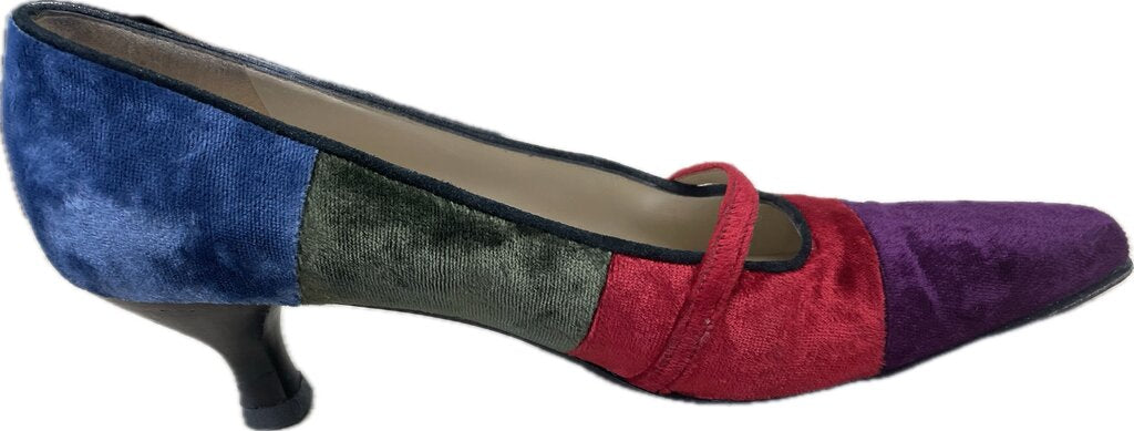 FERRAGAMO VELVET KITTEN HEELS