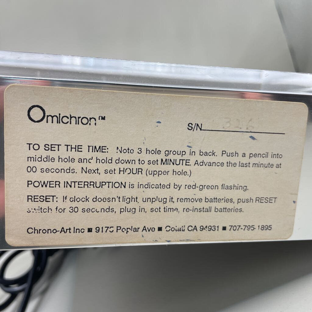 VINTAGE OMICHRON SIGNED AND NUMBERS MODERN CHROME CLOCK ONLY 500 MADE NUMBERED 326