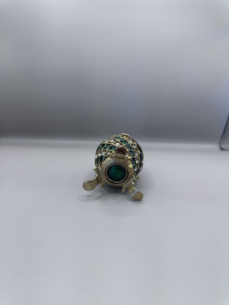EMERALD LACE RUSSIAN EGG