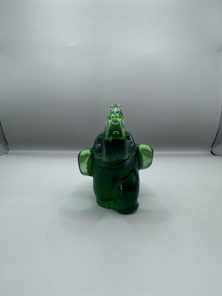 GREEN MAURANO GLASS ELEPHANT FIGURE / PAPERWEIGHT