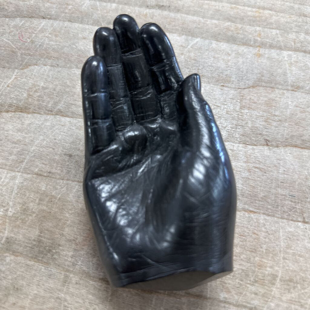 NO 2 DRAWING HAND