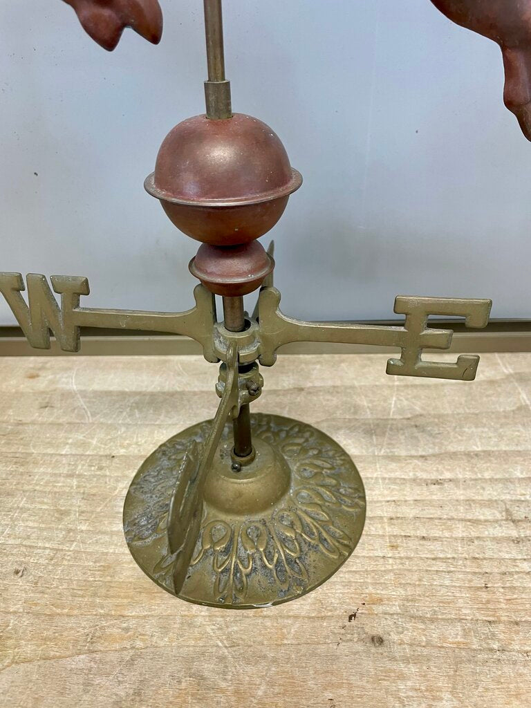 RARE VINTAGE COPPER AND BRASS DEER STAG WEATHERVAVE AND WIND INDICATOR