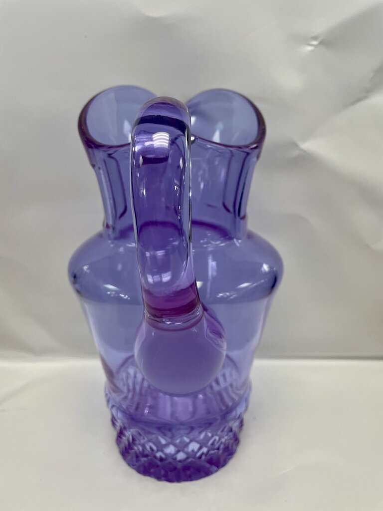 VINTAGE LILAC PURPLE CRYSTAL GLASS PITCHER