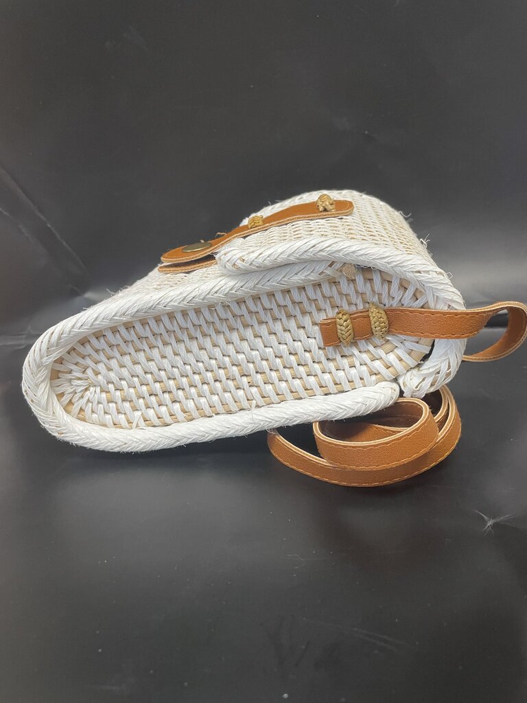 WHITE RATTAN CROSSBODY