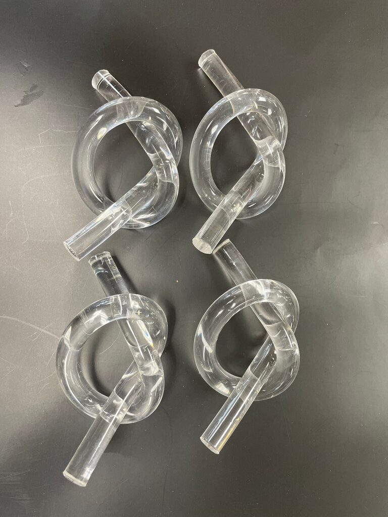 DOROTHY THORPE PRETZEL KNOT NAPKIN RING HOLDER SET OF 4