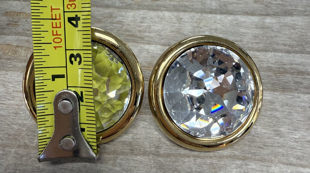 VINTAGE NAPIER ROUND RHINESTONE CLIP ON