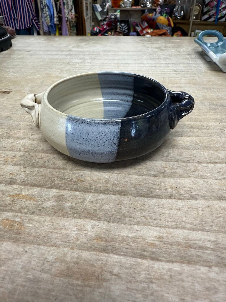 GLAZED DIP DISH BLUE AND CREAM