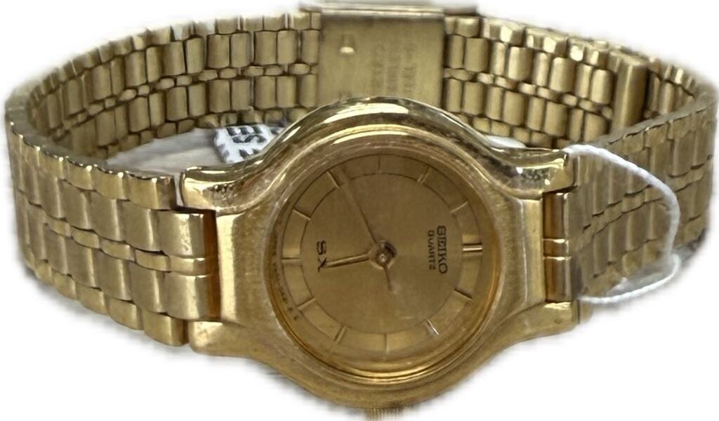 SEIKO GOLD TONE WATCH