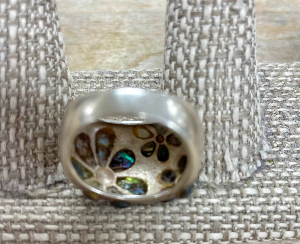 VINTAGE 925 ABALONE FLOWER DOME RING SIZE 8.5