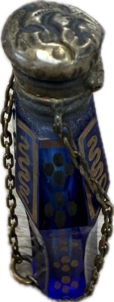 REGENCY GOLD TOPPED SMELLING SALT BOTTLE