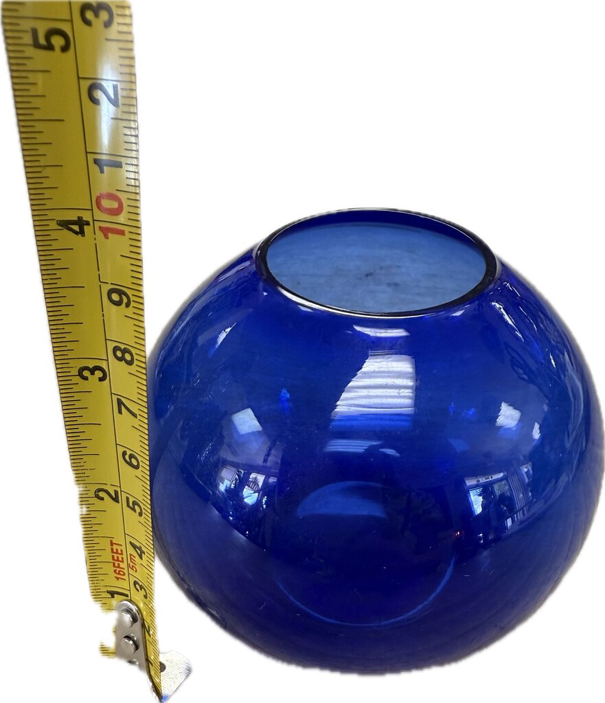 VINTAGE COLBALT BLUE VASE