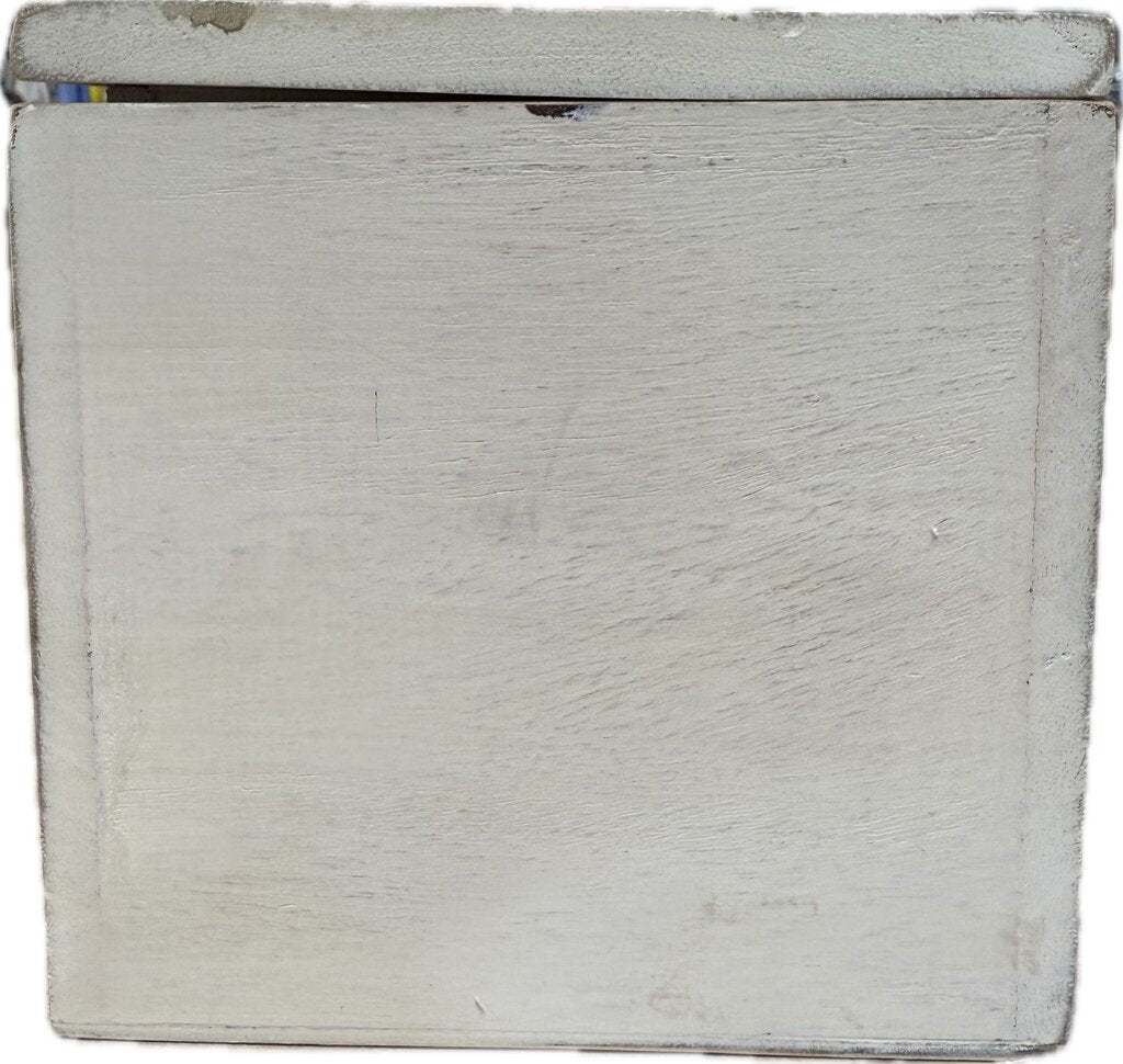 SAND AND SHELL BOX WITH LID