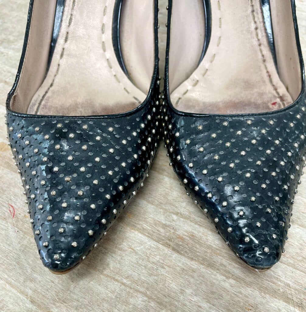 MIU MIU BLACK PATENT LEAHER SILVER KITTEN HEEL