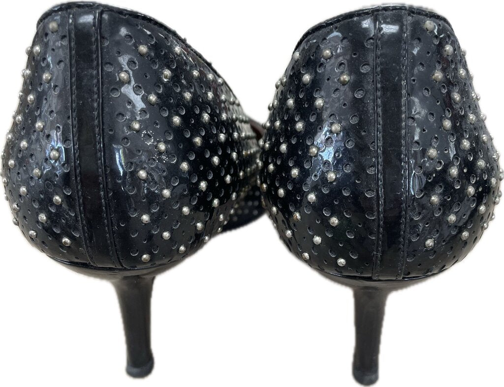 MIU MIU BLACK PATENT LEAHER SILVER KITTEN HEEL