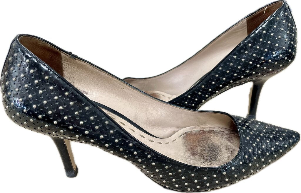 MIU MIU BLACK PATENT LEAHER SILVER KITTEN HEEL