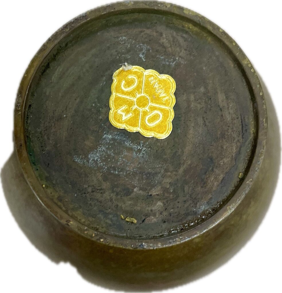 MID 20TH CENTURY BRONZE JAPANESE BUD VASE