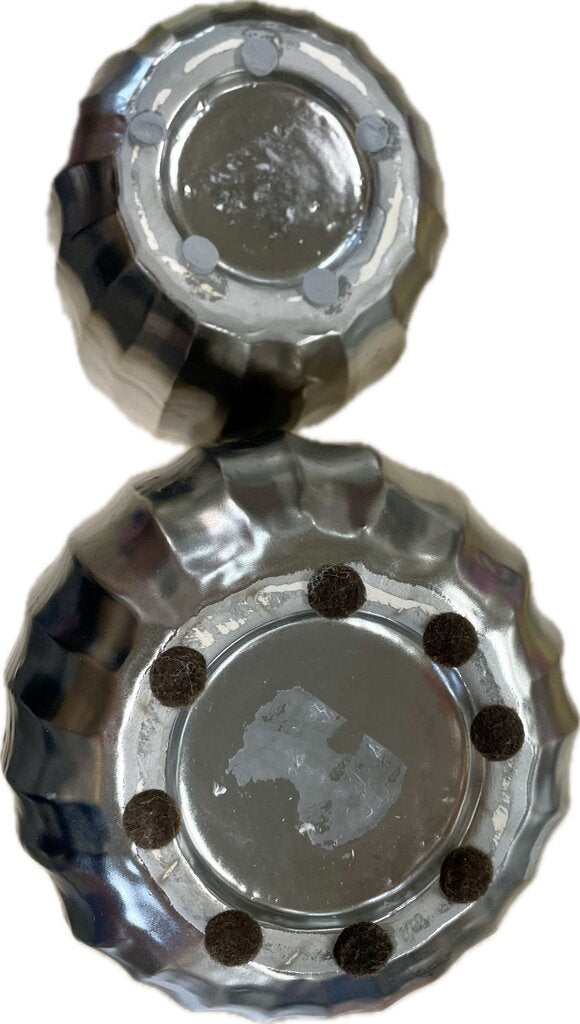 SILVER HOWRAH VASE SET OF 2 L11"H S8.5"H