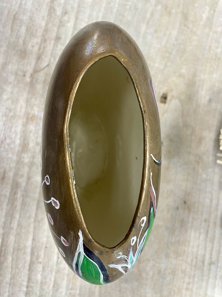 SIGNED SANDI BADASH PAINTED GOLD AND MULTICOLOR FLORAL VASE 8X9