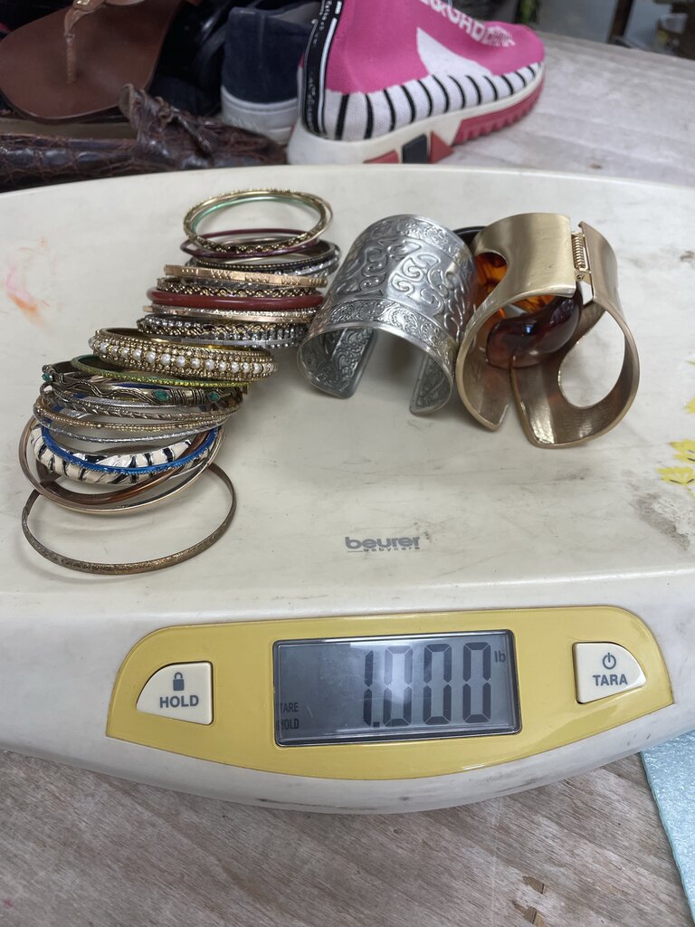 1 LB OF WEARBLE BRACELETS