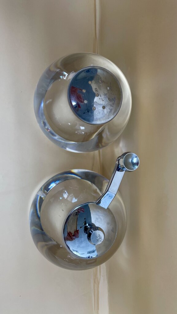 LUCITE ORB SALT AND PEPPER SHAKERS