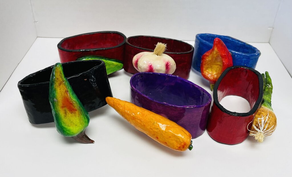 SET OF 6 VEGGIE NAPKIN RINGS