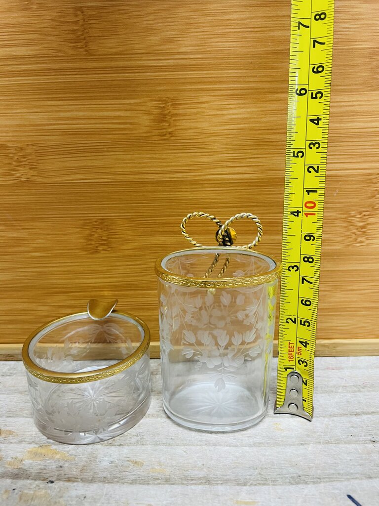 VINTAGE GOLD RIMMED ASHTRAY AND MATCHSTICK HOLDER