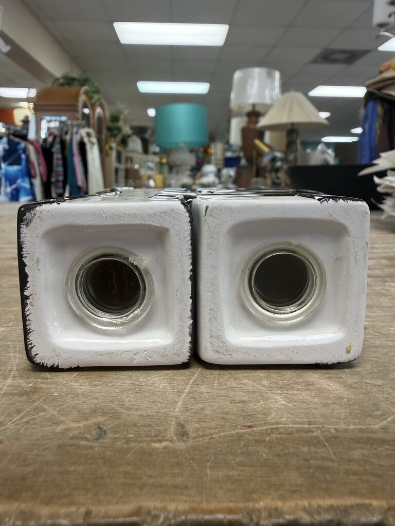 PIANO KEYS SALT AND PEPPER SHAKER