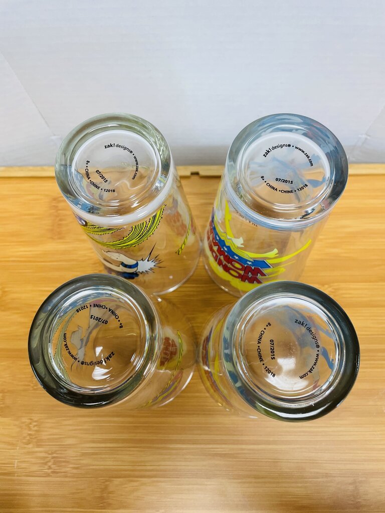 WONDER WOMAN GLASSES SET OF 4
