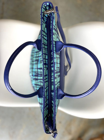 BLUE PLAID VERA BRADLEY OVERNIGHT TOTE