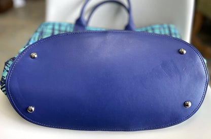 BLUE PLAID VERA BRADLEY OVERNIGHT TOTE