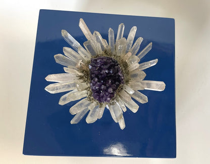 JOHN RICHARD QUARTZ BOX